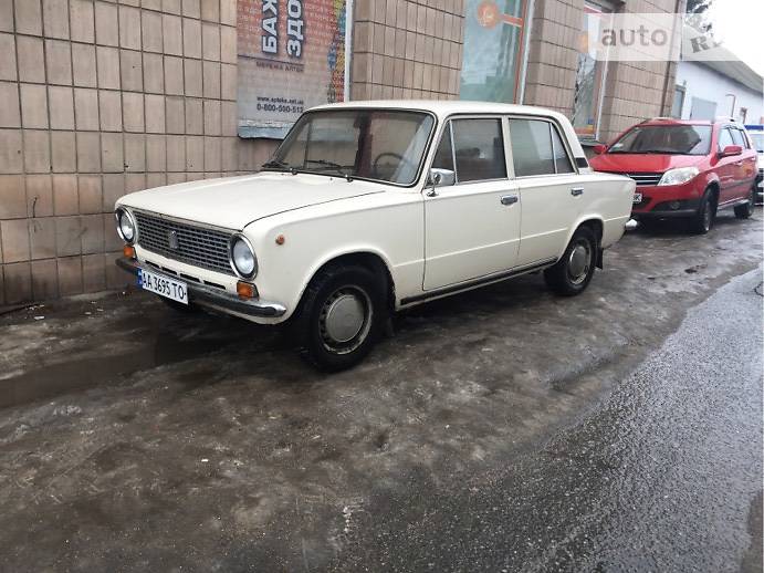 Седан ВАЗ / Lada 2101 1987 в Корсунь-Шевченківському