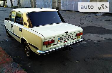 Седан ВАЗ / Lada 2101 1986 в Светловодске