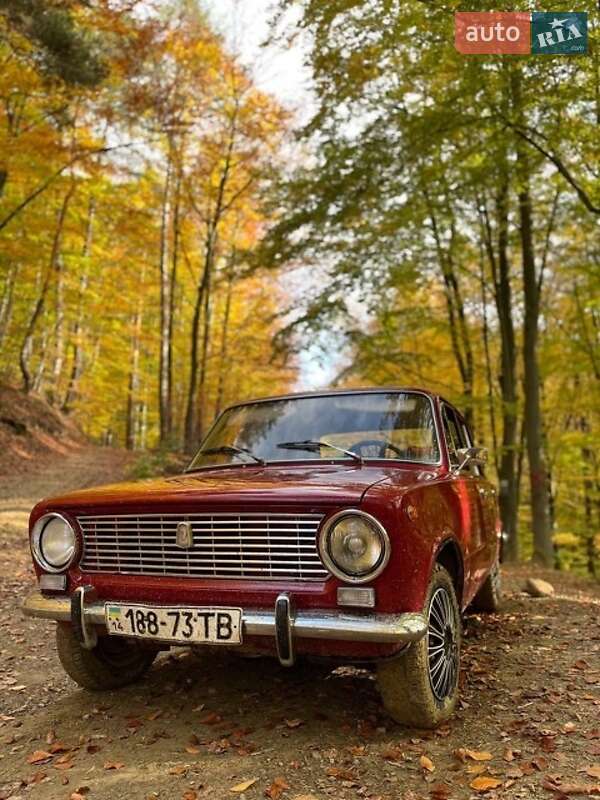Седан ВАЗ / Lada 2101 1975 в Путилі