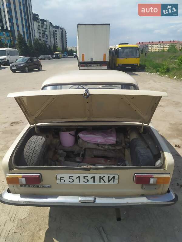 Седан ВАЗ / Lada 2101 1983 в Киеве