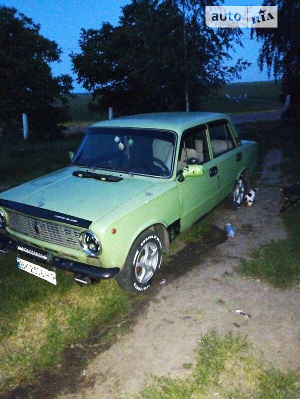 Седан ВАЗ / Lada 2101 1985 в Млинове