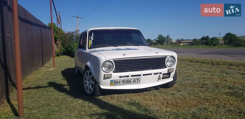 Седан ВАЗ / Lada 2101 1975 в Одессе