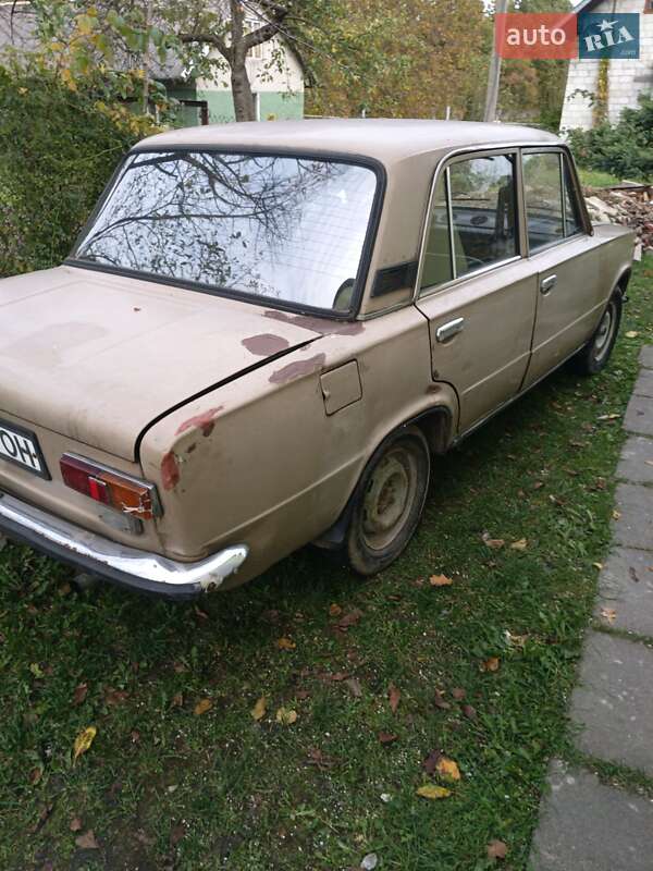 Седан ВАЗ / Lada 2101 1987 в Липниках фото 3 Седан ВАЗ / Lada 2101 1987 в Липниках