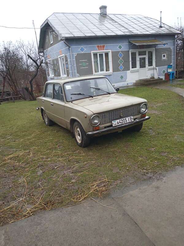Седан ВАЗ / Lada 2101 1985 в Калуше