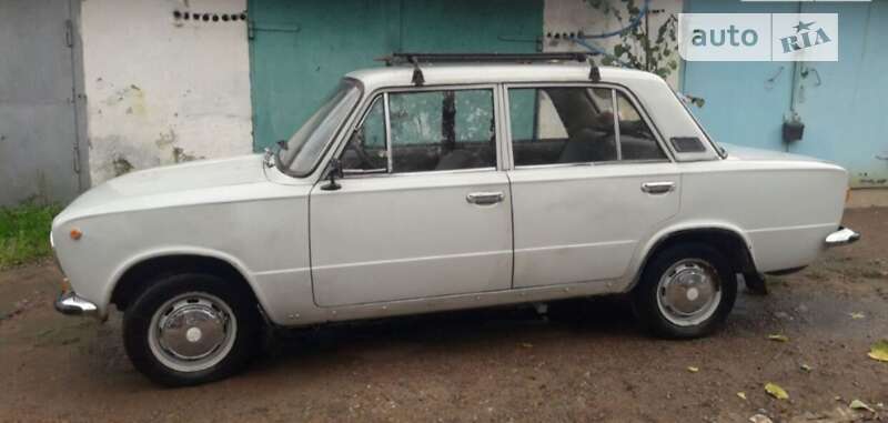 Седан ВАЗ / Lada 2101 1983 в Калуші