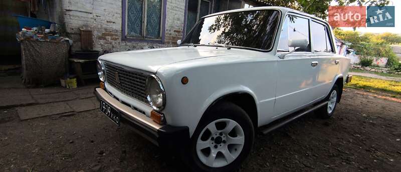 Седан ВАЗ / Lada 2101 1977 в Лозовой