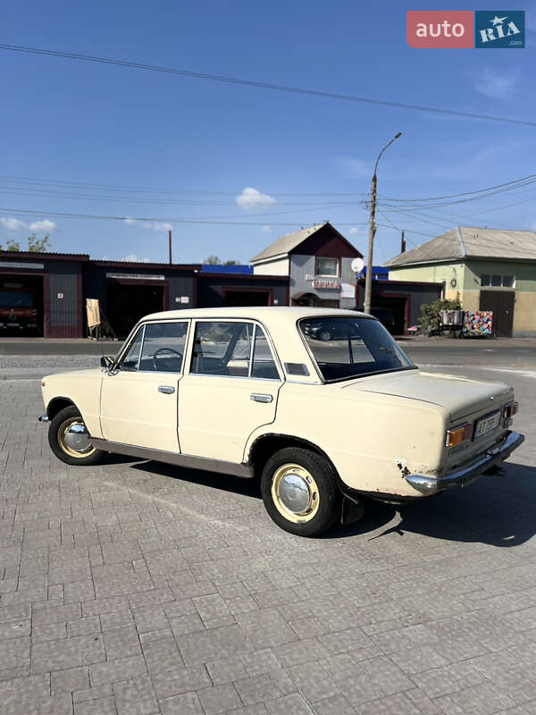 Седан ВАЗ / Lada 2101 1982 в Калуше