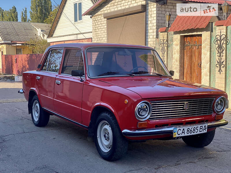 Седан ВАЗ / Lada 2101 1988 в Черкассах