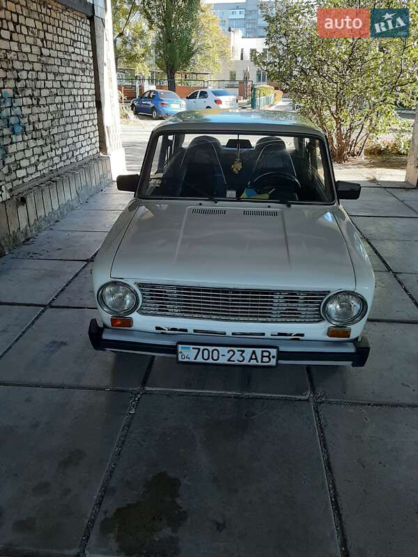 Седан ВАЗ / Lada 2101 1986 в Каменском