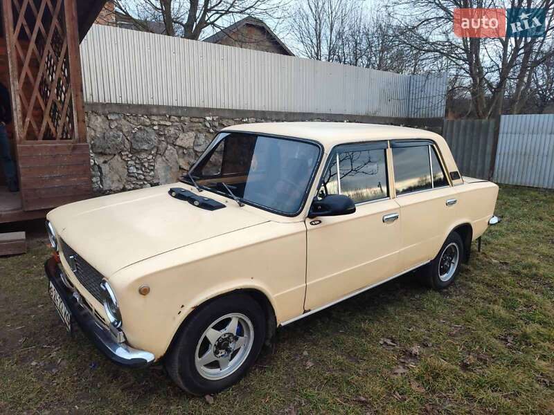 Седан ВАЗ / Lada 2101 1986 в Галичі