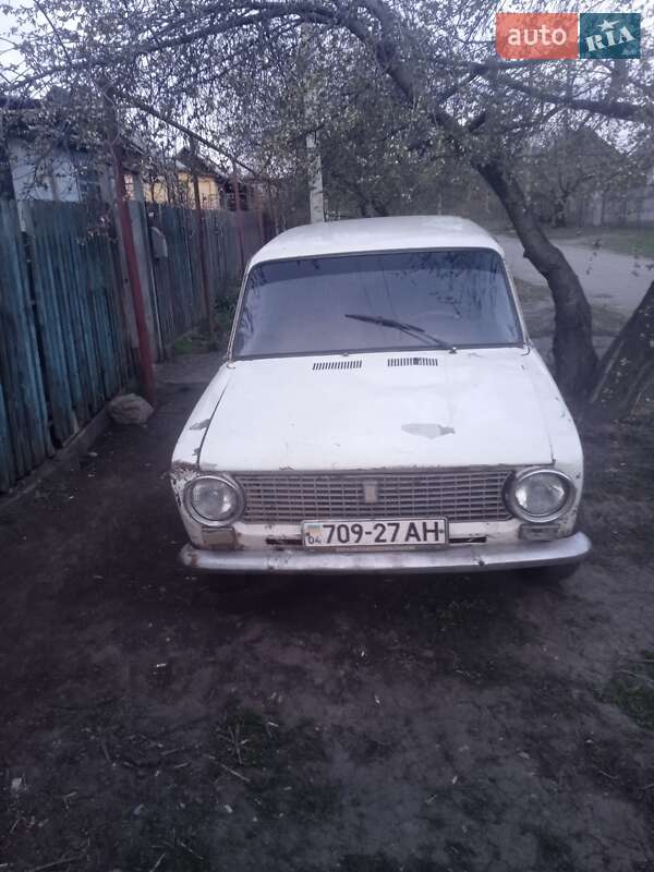 Седан ВАЗ / Lada 2101 1987 в Желтых Водах фото Седан ВАЗ / Lada 2101 1987 в Желтых Водах
