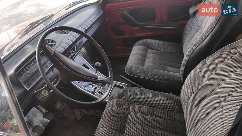 Седан ВАЗ / Lada 2101 1981 в Днепре