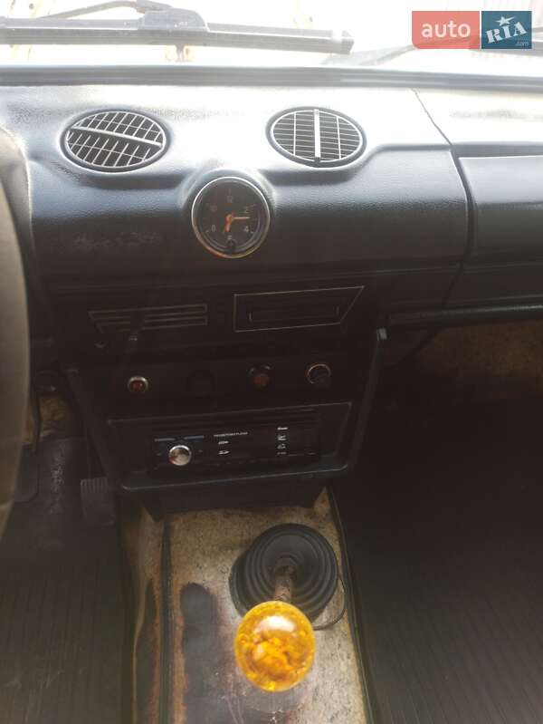 Седан ВАЗ / Lada 2101 1985 в Харькове фото 10 Седан ВАЗ / Lada 2101 1985 в Харькове