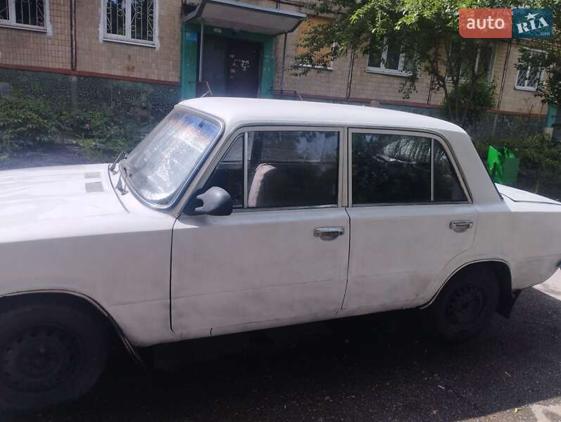 Седан ВАЗ / Lada 2101 1972 в Харкові фото 2 Седан ВАЗ / Lada 2101 1972 в Харкові