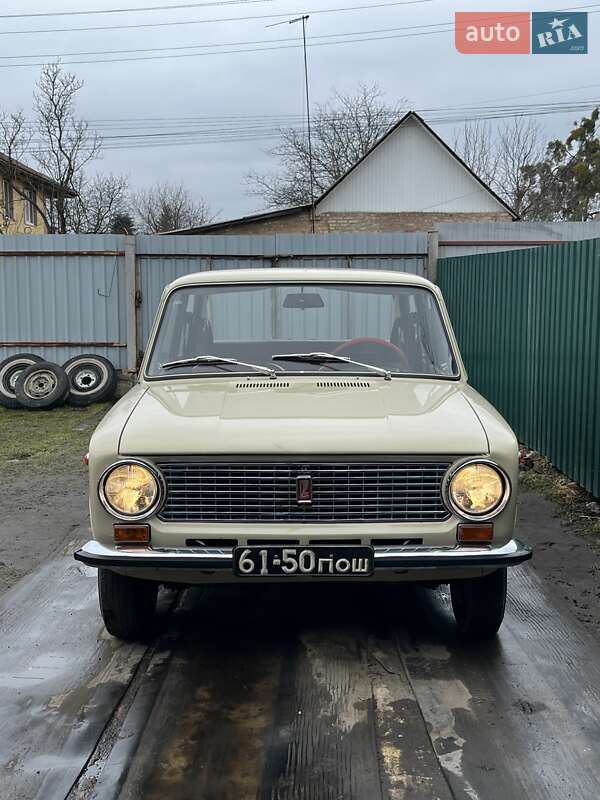 Седан ВАЗ / Lada 2101 1981 в Киеве