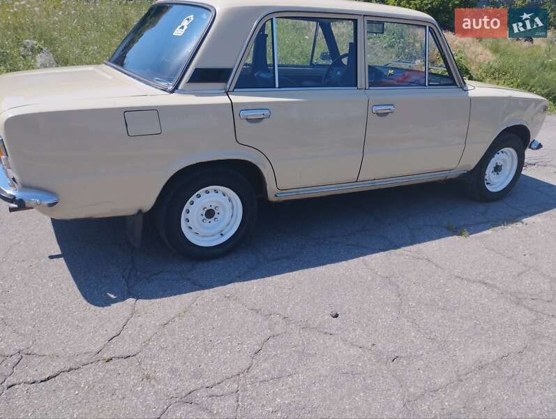 Седан ВАЗ / Lada 2101 1985 в Запоріжжі фото 2 Седан ВАЗ / Lada 2101 1985 в Запоріжжі