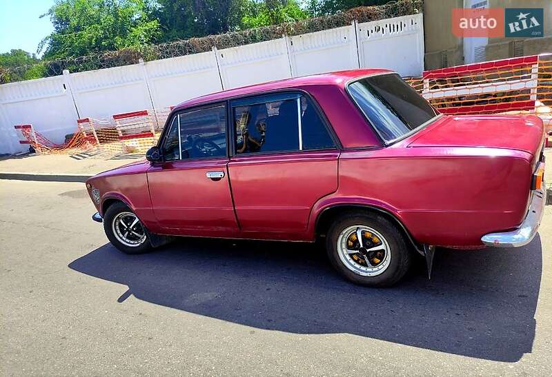 Седан ВАЗ / Lada 2101 1982 в Одессе