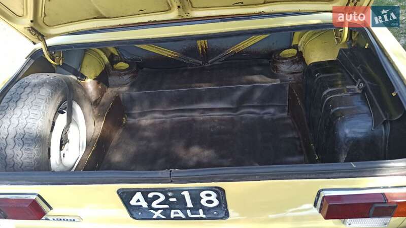 Седан ВАЗ / Lada 2101 1975 в Змиеве