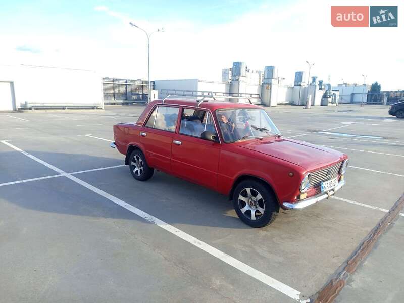 Седан ВАЗ / Lada 2101 1974 в Киеве