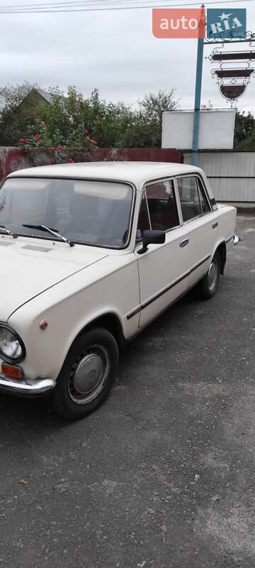 Седан ВАЗ / Lada 2101 1988 в Турийске