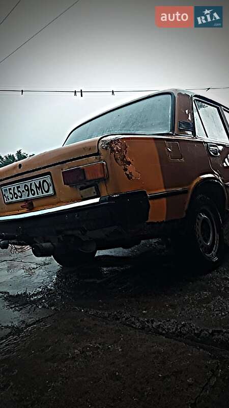 Седан ВАЗ / Lada 2101 1984 в Черновцах