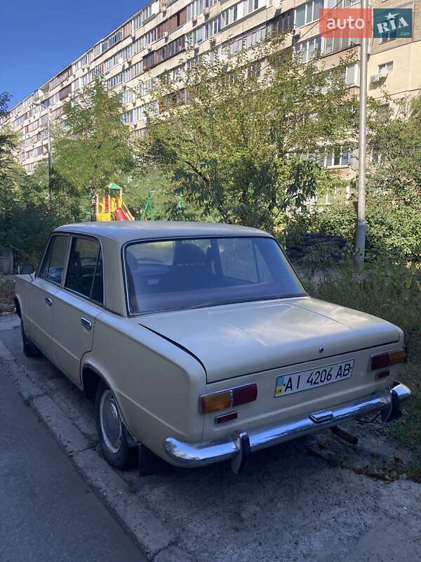 Седан ВАЗ / Lada 2101 1971 в Киеве фото 4 Седан ВАЗ / Lada 2101 1971 в Киеве