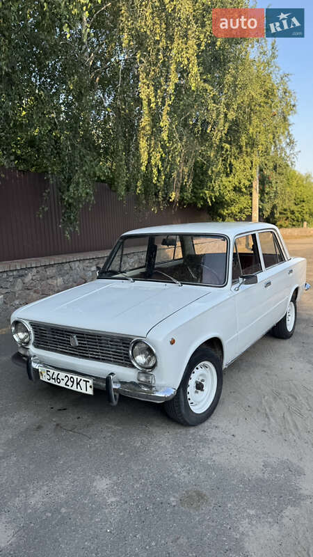 Седан ВАЗ / Lada 2101 1977 в Василькове фото 2 Седан ВАЗ / Lada 2101 1977 в Василькове
