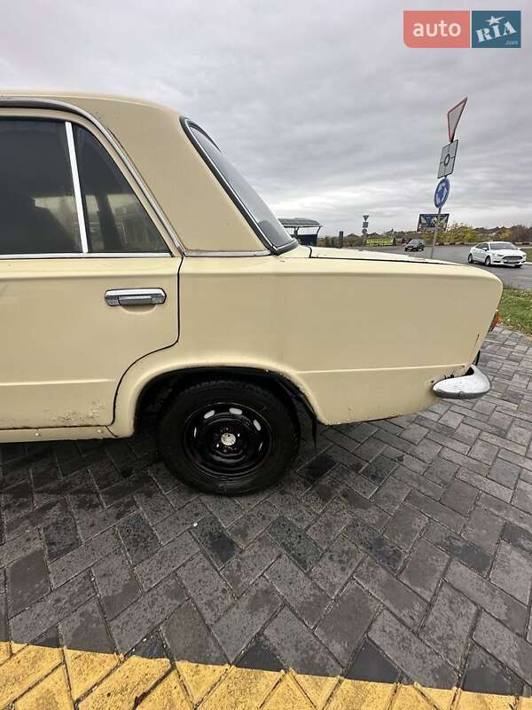 Седан ВАЗ / Lada 2101 1981 в Запорожье фото 6 Седан ВАЗ / Lada 2101 1981 в Запорожье