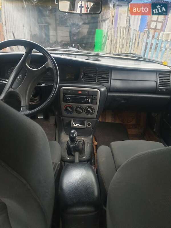 Седан ВАЗ / Lada 2101 1990 в Миколаєві фото 4 Седан ВАЗ / Lada 2101 1990 в Миколаєві