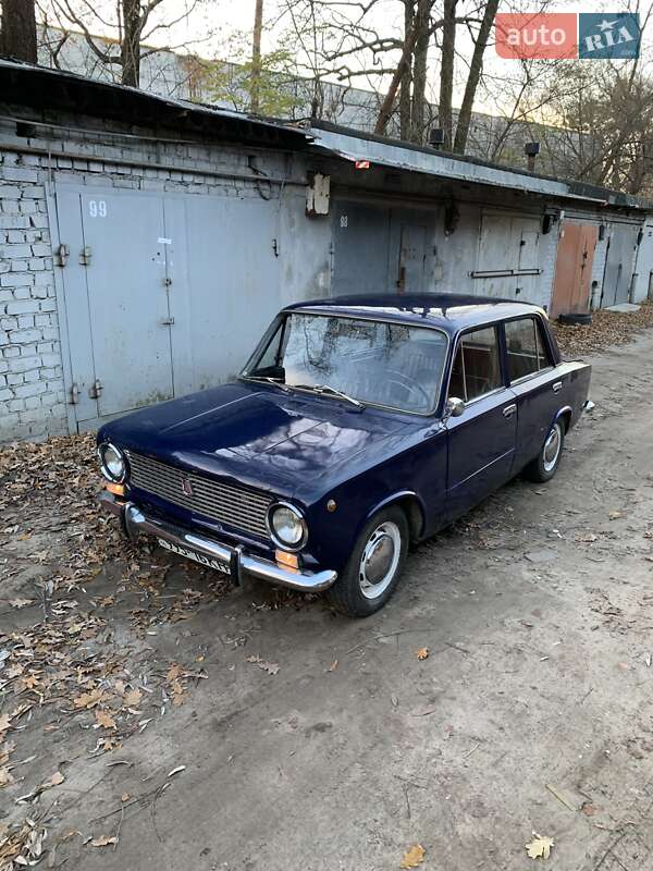 Седан ВАЗ / Lada 2101 1974 в Киеве фото 2 Седан ВАЗ / Lada 2101 1974 в Киеве
