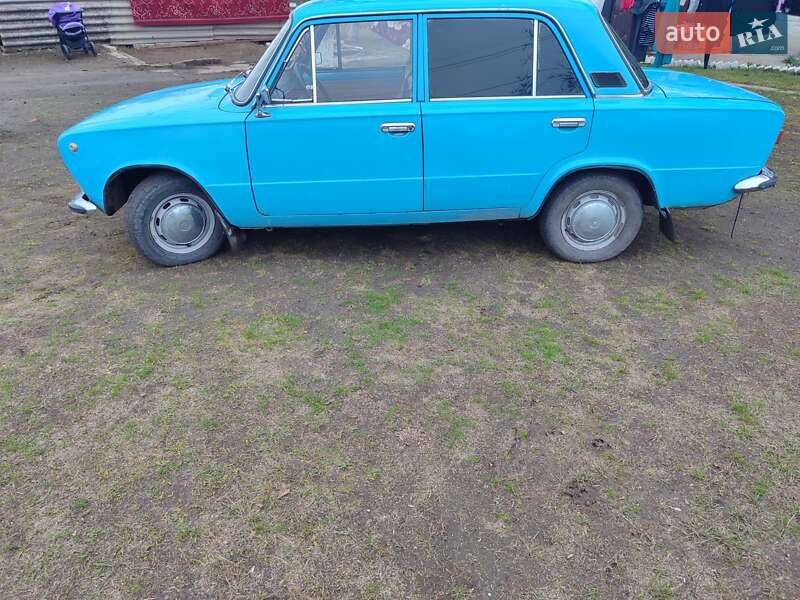 Седан ВАЗ / Lada 2101 1985 в Каменском