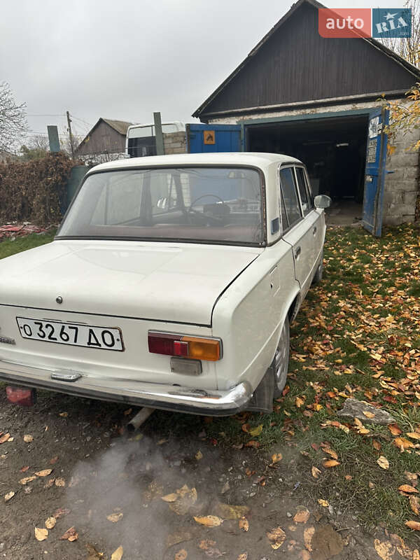 Седан ВАЗ / Lada 2101 1981 в Новомосковске фото 10 Седан ВАЗ / Lada 2101 1981 в Новомосковске