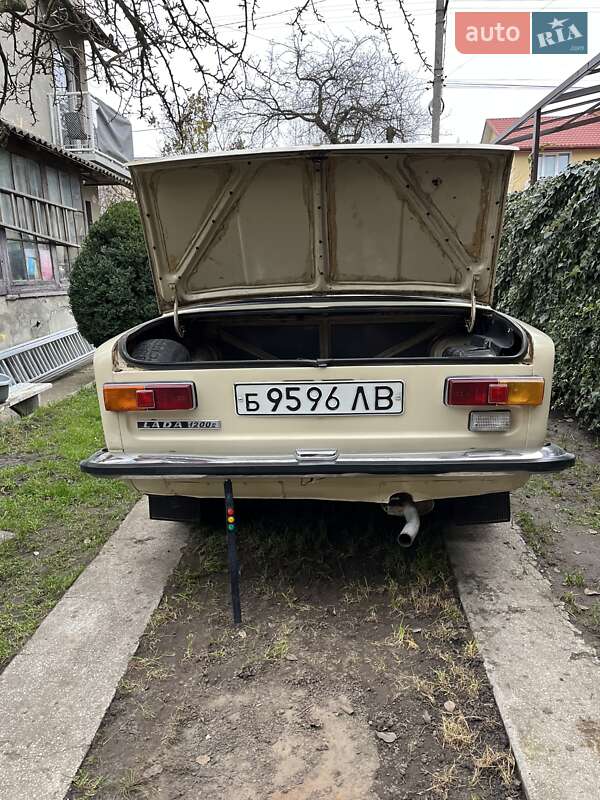 Седан ВАЗ / Lada 2101 1982 в Львове