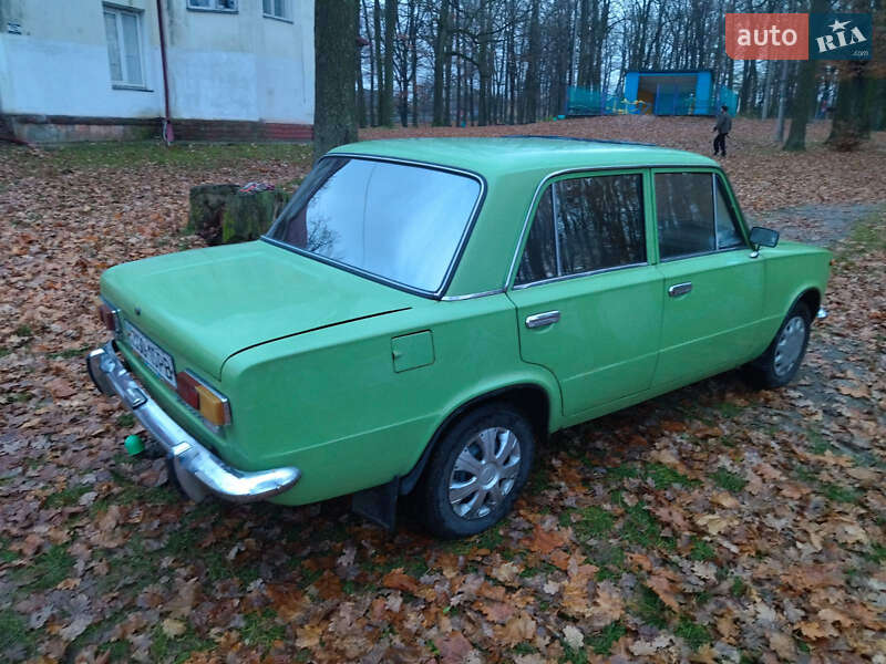 Седан ВАЗ / Lada 2101 1980 в Клевани