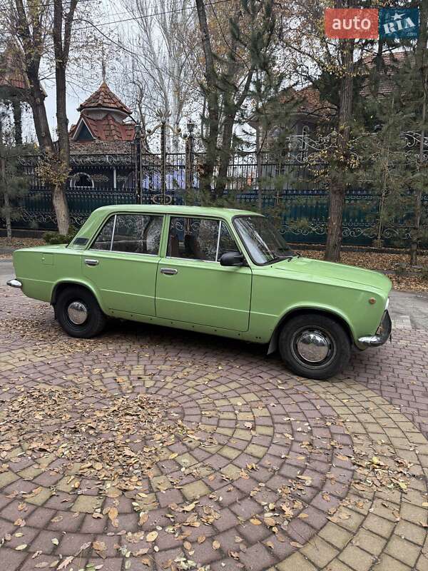 Седан ВАЗ / Lada 2101 1984 в Запорожье фото 16 Седан ВАЗ / Lada 2101 1984 в Запорожье
