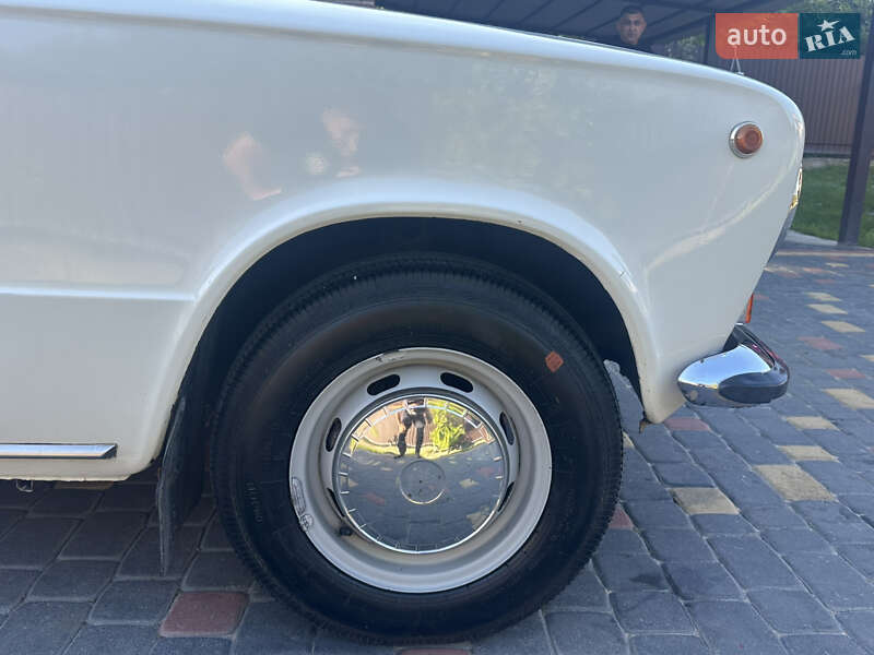 Седан ВАЗ / Lada 2101 1984 в Львові