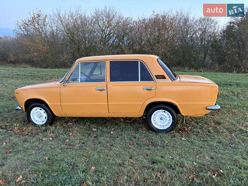Седан ВАЗ / Lada 2101 1981 в Ромнах