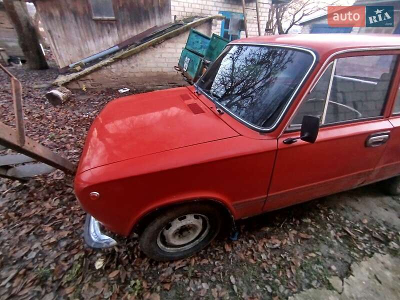 Седан ВАЗ / Lada 2101 1985 в Кам'янському