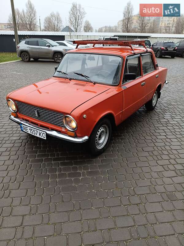 ВАЗ / Lada 2101 1983 ВАЗ / Lada 2101 1983