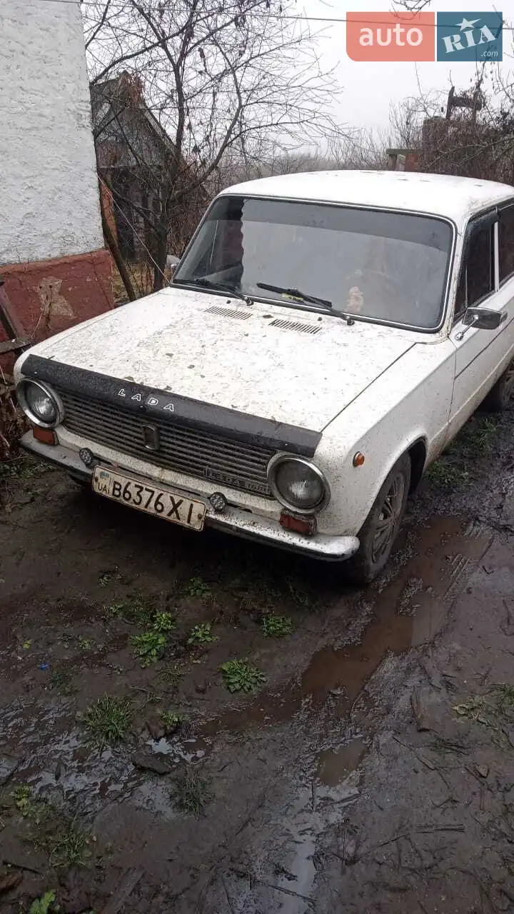 Авто в доброму доглянутому стані
Всі питання по тел.********** Андрій