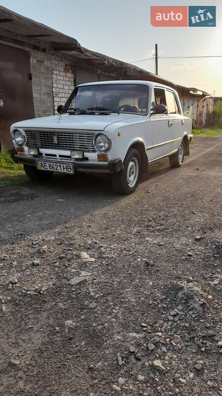 Седан ВАЗ / Lada 2101 1986 в Павлограде