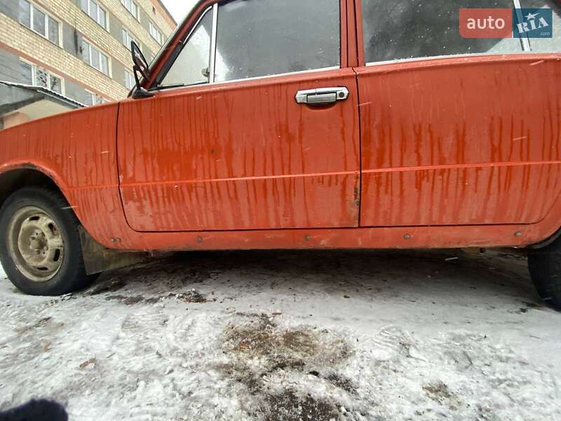 Седан ВАЗ / Lada 2101 1984 в Чернівцях