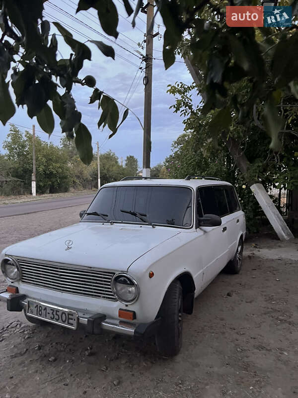 Універсал ВАЗ / Lada 2102 1975 в Одесі