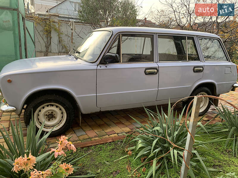Універсал ВАЗ / Lada 2102 1975 в Одесі