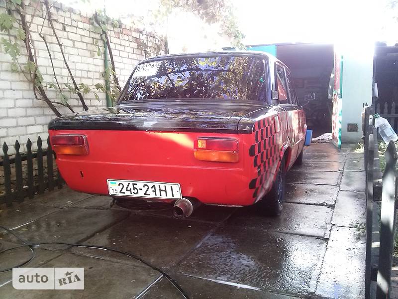 Седан ВАЗ / Lada 2103 2013 в Херсоне