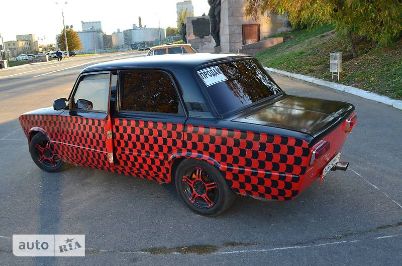 Седан ВАЗ / Lada 2103 2013 в Херсоне