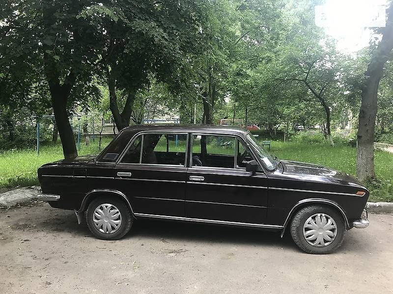 Седан ВАЗ / Lada 2103 1982 в Чорткове