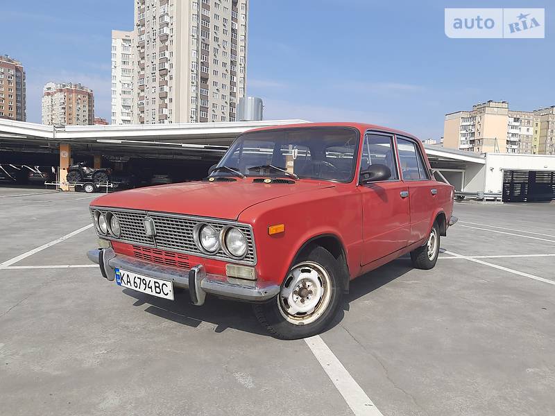 Седан ВАЗ / Lada 2103 1974 в Киеве