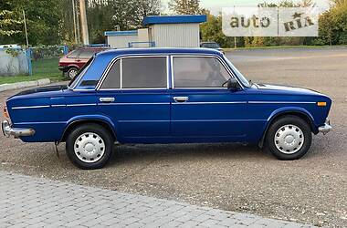 Седан ВАЗ 2103 1982 в 