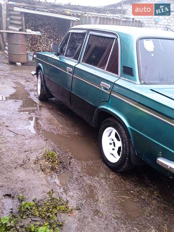 Седан ВАЗ / Lada 2103 1976 в Дніпрі